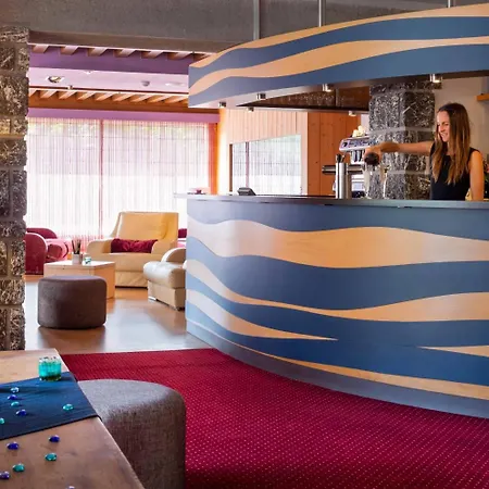 Les Grillons Hotel Talloires