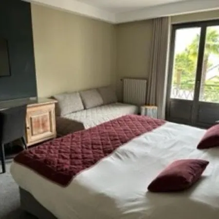 Hotel Les Grillons Talloires