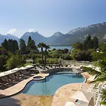 Szálloda Les Grillons Talloires