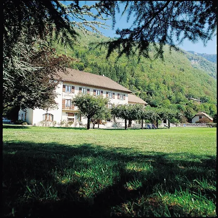Hotel Les Grillons Talloires